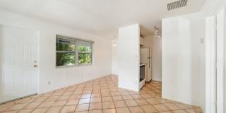Spacious 1 bed 1 bath unit in Victoria Park! Gallery 9