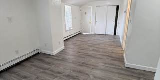 149R Adams St. Gallery 1