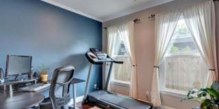 610 W. North Loop Gallery 21