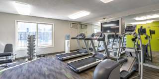 Lou Park Apartments Gallery 19