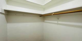 1 and 2 Bedrooms Great Location with Community Pool and Onsite Laundry! 1/2 of Mile from U of A Gallery 11