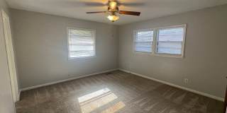 Charming 3 Bedroom near Lake Waco Gallery 14