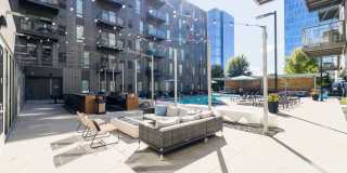 The Fenley Gallery 32