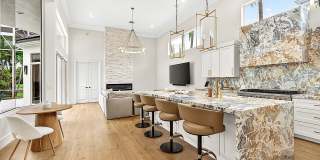 1128 Crystal Drive Gallery 13