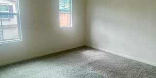 3 Bdrm, 2.5 Ba Townhouse w/2 Car Attached Garage Available For Rent Gallery 14