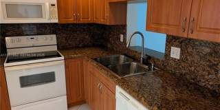 301 NE 14th Ave Gallery 5