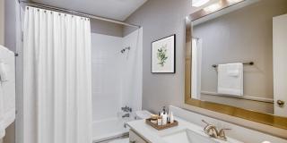 Lakeridge Heights Gallery 21