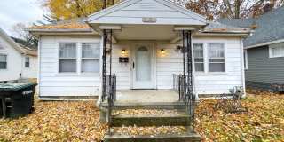 PRELEASING for AUGUST! Close to Campus Gallery 1