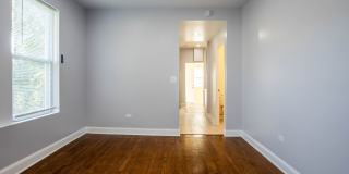 4837 W Monroe Street Gallery 7