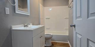 Stylish Newly Renovated 3-Bed, 2-Bath Retreat Gallery 13