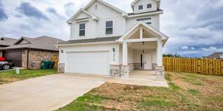 ***2010 Periwinkle Place*** Gallery 1