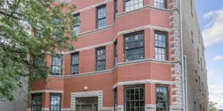 Large, Bright, and Spacious 5bd/3ba Duplex in Lincoln Park! Gallery 1