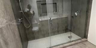 534 NE 195th St Gallery 14