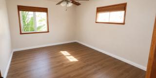 OWNER REMODEL - STUDENT RENTAL NEAR CAMPUS – HUGE DISCOUNT + ONE MONTH FREE! Gallery 10