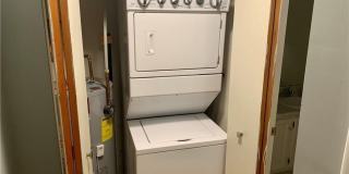 3004 Madison Avenue Gallery 10