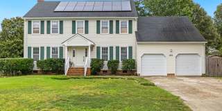 Come see this warm and welcoming 5 bedroom, 3 full bath home with 2,718 sq. ft. and beautiful hardwood floors! Come see this warm and welcoming 5 bedroom, 3 full bath home with 2,718 sq. ft. and beautiful hardwood floors! Gallery 1