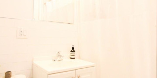 145 Amity Street Gallery 5