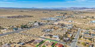 29 Palms home in great neighborhood! Gallery 50