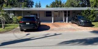 100 SE 3 Ave Gallery 1