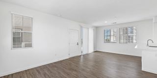 Levante Apartments Homes Gallery 11