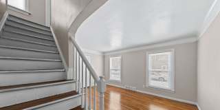 Updated 2-Bedroom, 1-Bathroom Townhome for Lease! Gallery 4