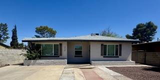 1715 East Miles Street Gallery 1