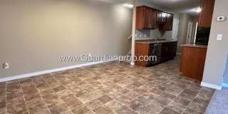 North Brooklyn Park Town Homes, Dedicated Office, 2 Car Garage, Washer/Dryer, Front Patio Gallery 8