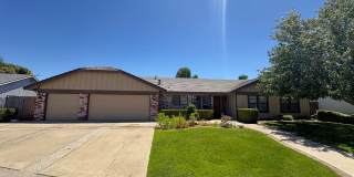 Spacious 4 Bedroom Home in Quiet Galt Neighborhood Gallery 1