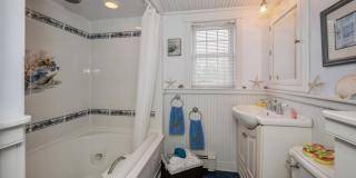 229 Springville Road Gallery 7