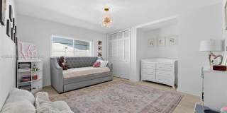1865 NE 197th Ter Gallery 28
