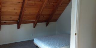 4 bedroom cabin with fireplace Gallery 14