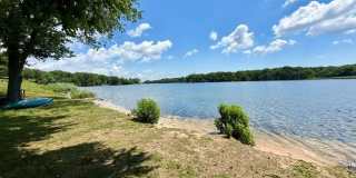 2Br/ 1Ba - Beautifully renovated first-floor walkout condo in water privileged community available now! Gallery 4