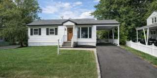 339 Middle Road Gallery 1