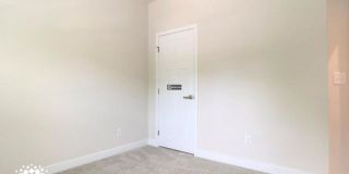4428 Carteret Street Gallery 51