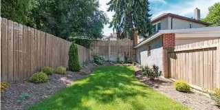 Must See 3 BD/ 2 BA located in Squirrel Hill Available 8/1/2026 Gallery 5
