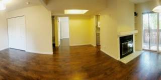 South Anchorage Condo with Balcony, Garage, and Laundry in unit! Gallery 12