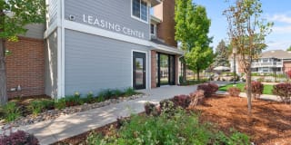 The Lennox Gallery 40