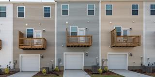 Just Listed! Beautiful 3BR/3.5BA Townhome + $500 Off First Month's Rent Gallery 23