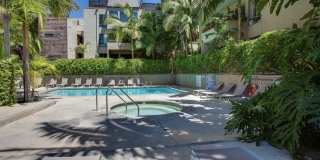 950 N Kings Rd Gallery 39