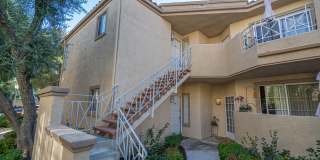 Santa Fe Double Primary Condo in Valencia! Gallery 1