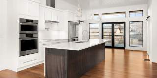Modern Newly Built 4 Bed, 3 Bath Home! Gallery 1