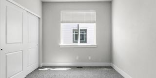 Perfectly designed 5-bedroom, 3-bath single family home Gallery 27