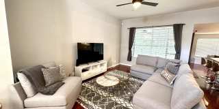 1000 Lake Breeze Drive Gallery 18