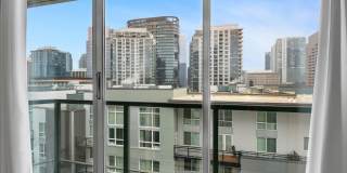 0bd/1ba Bellevue Condo Gallery 16