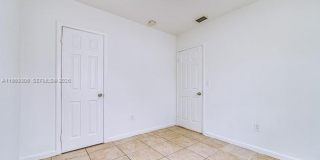 1887 NW 48th St Gallery 10