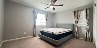 Beautifully upgraded house in Summerlin Gallery 29