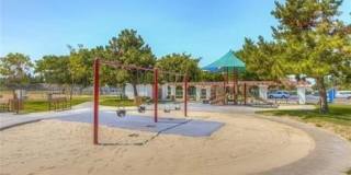 144 Agostino Gallery 37