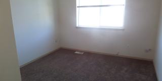 3 Bedroom 2.5 Bath Home in Great Blueberry Ridge Neighborhood with Garage Gallery 11