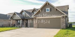 BRAND NEW 4 BEDROOM SIMMONS HOME IN BIXBY!!! Gallery 1