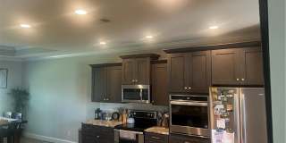 100 Newport Avenue Gallery 3